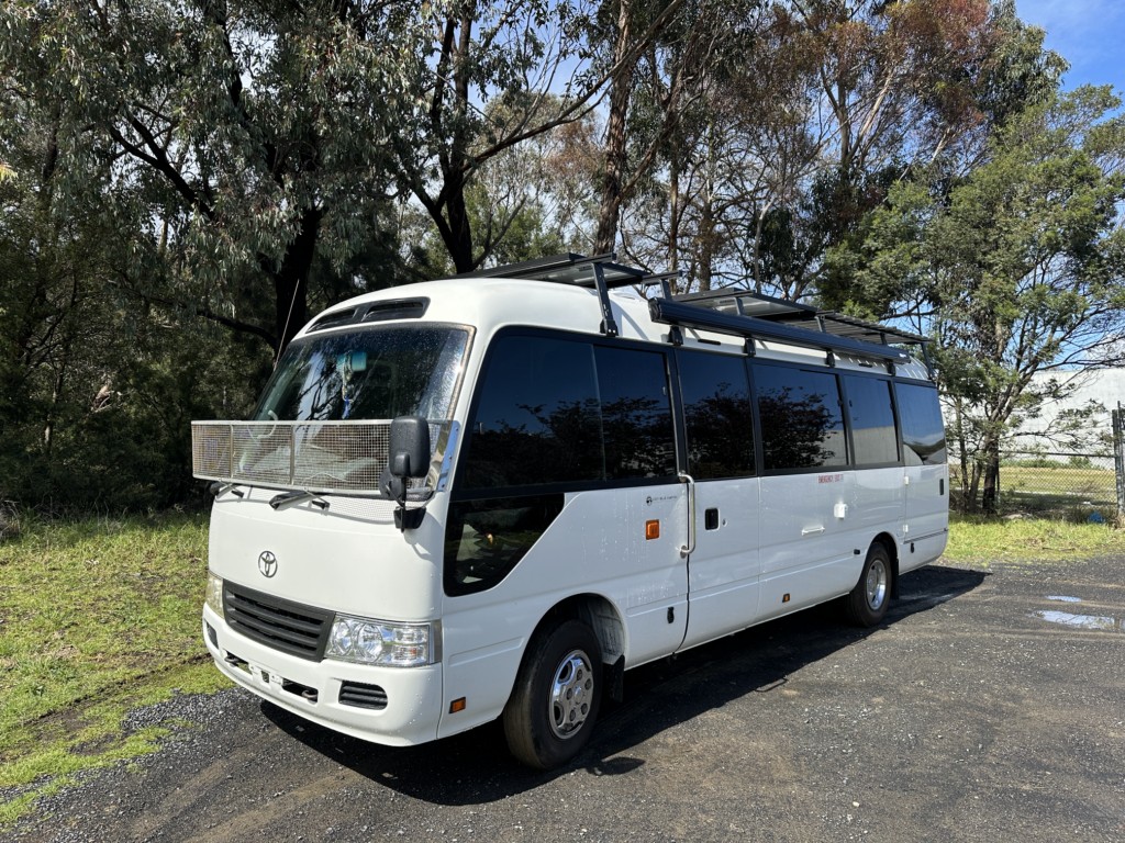 Ozroofracks | Rain Gutter Mount