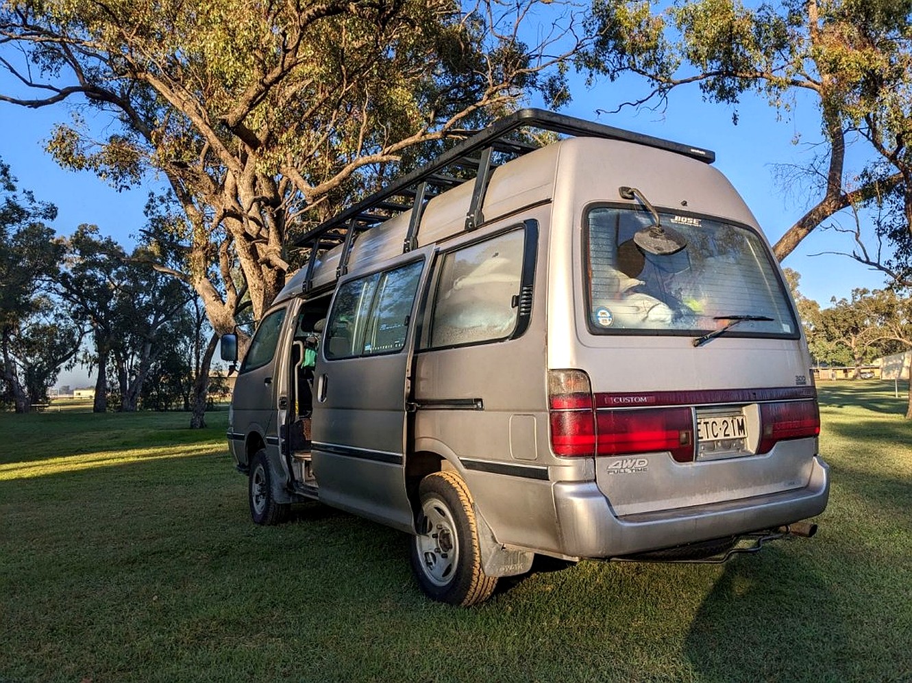 Ozroofracks | Vw Transporter Roof Racks