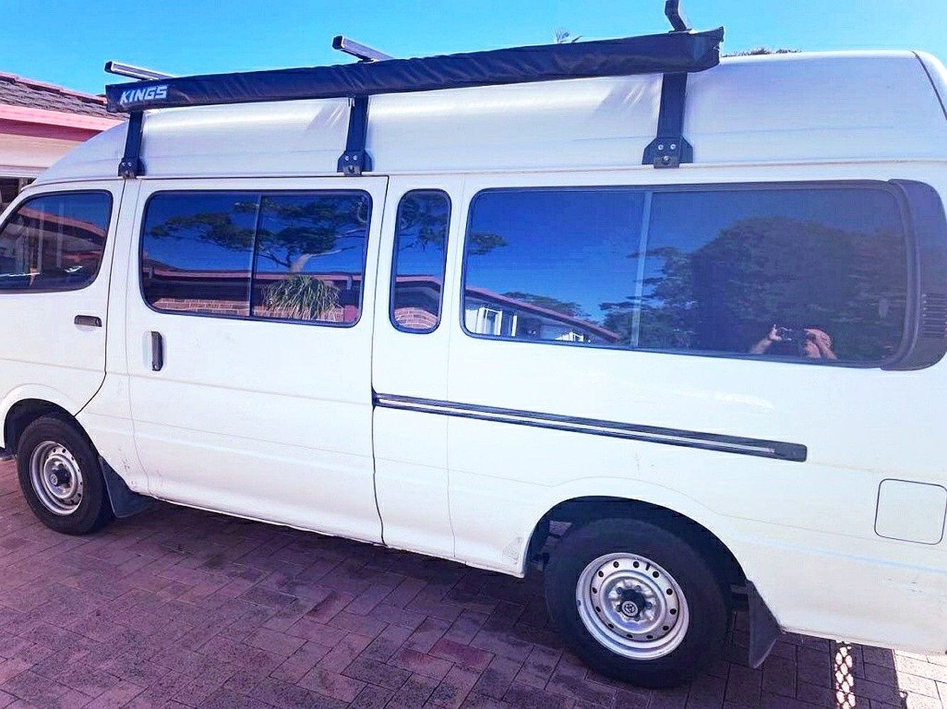 Ozroofracks | Nissan Homy Roof Racks