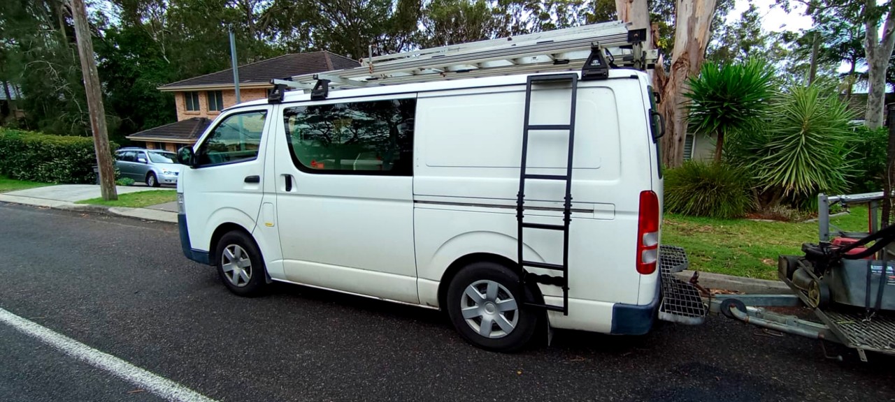 Ozroofracks | Mazda Scrum Roof Racks