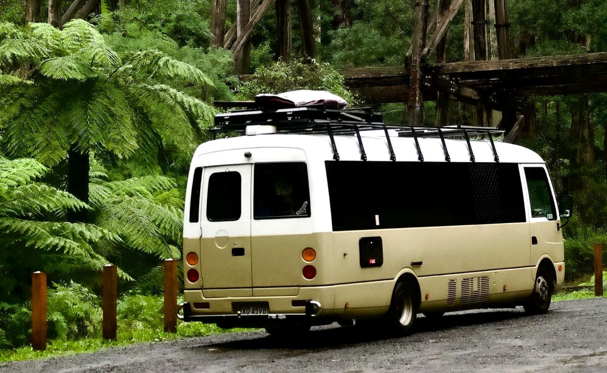 Ozroofracks | Hiace Roof Racks