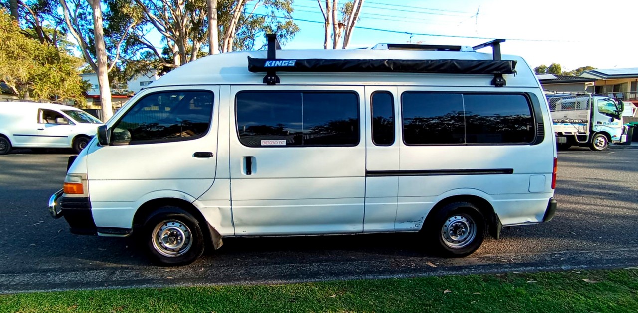 Ozroofracks | Roof Rack Gutter Mounts